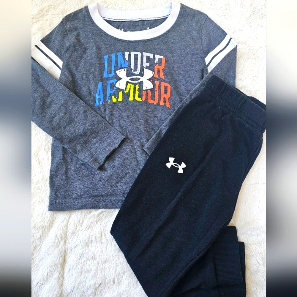 Under Armour Boys 2T 2-Piece Set